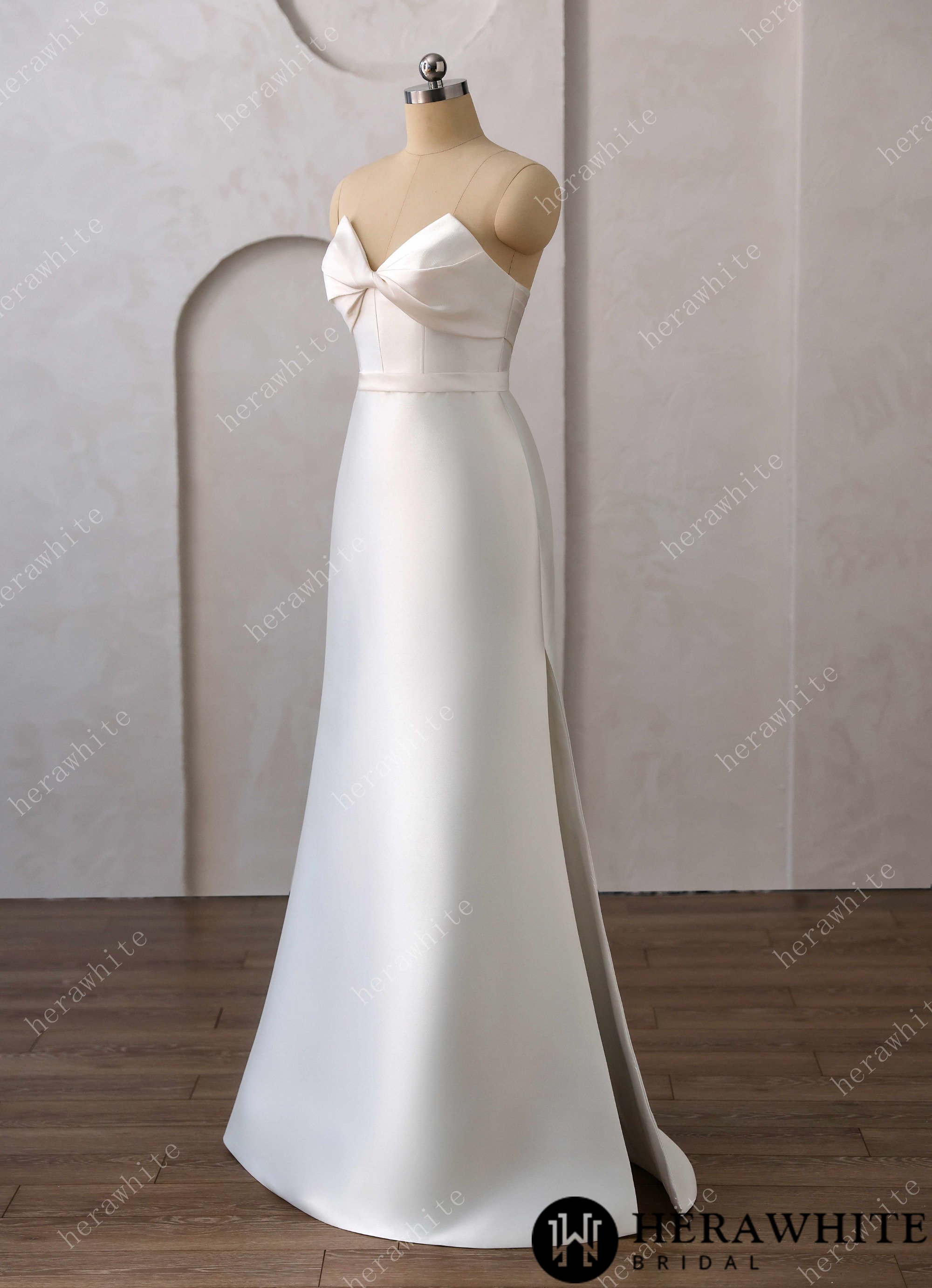 Modern Mikado Strapless Wedding Dress with Sweetheart Neckline