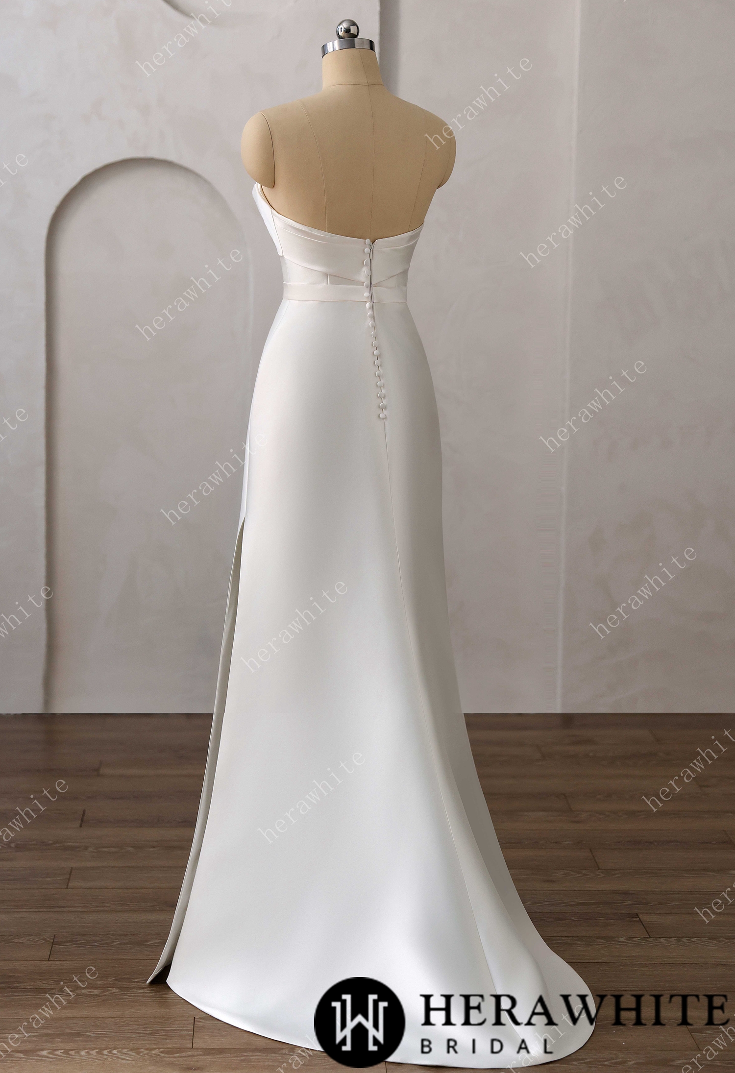 Modern Mikado Strapless Wedding Dress with Sweetheart Neckline