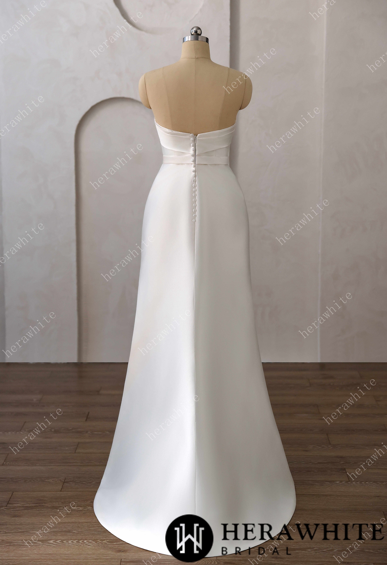 Modern Mikado Strapless Wedding Dress with Sweetheart Neckline