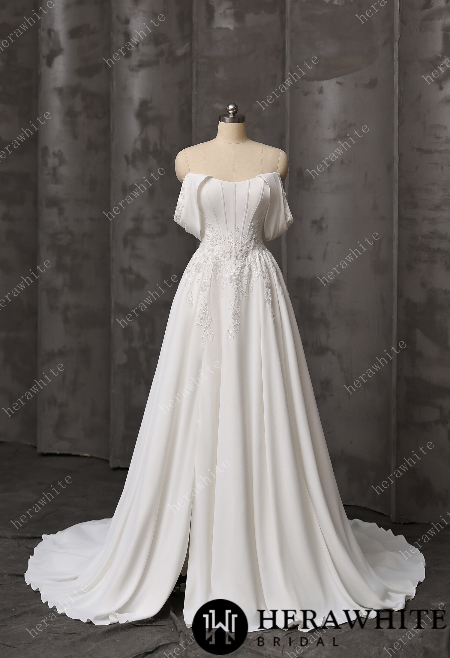 Embroidery Scoop Neckline with Detachable Draped Sleeves Satin Wedding Gown
