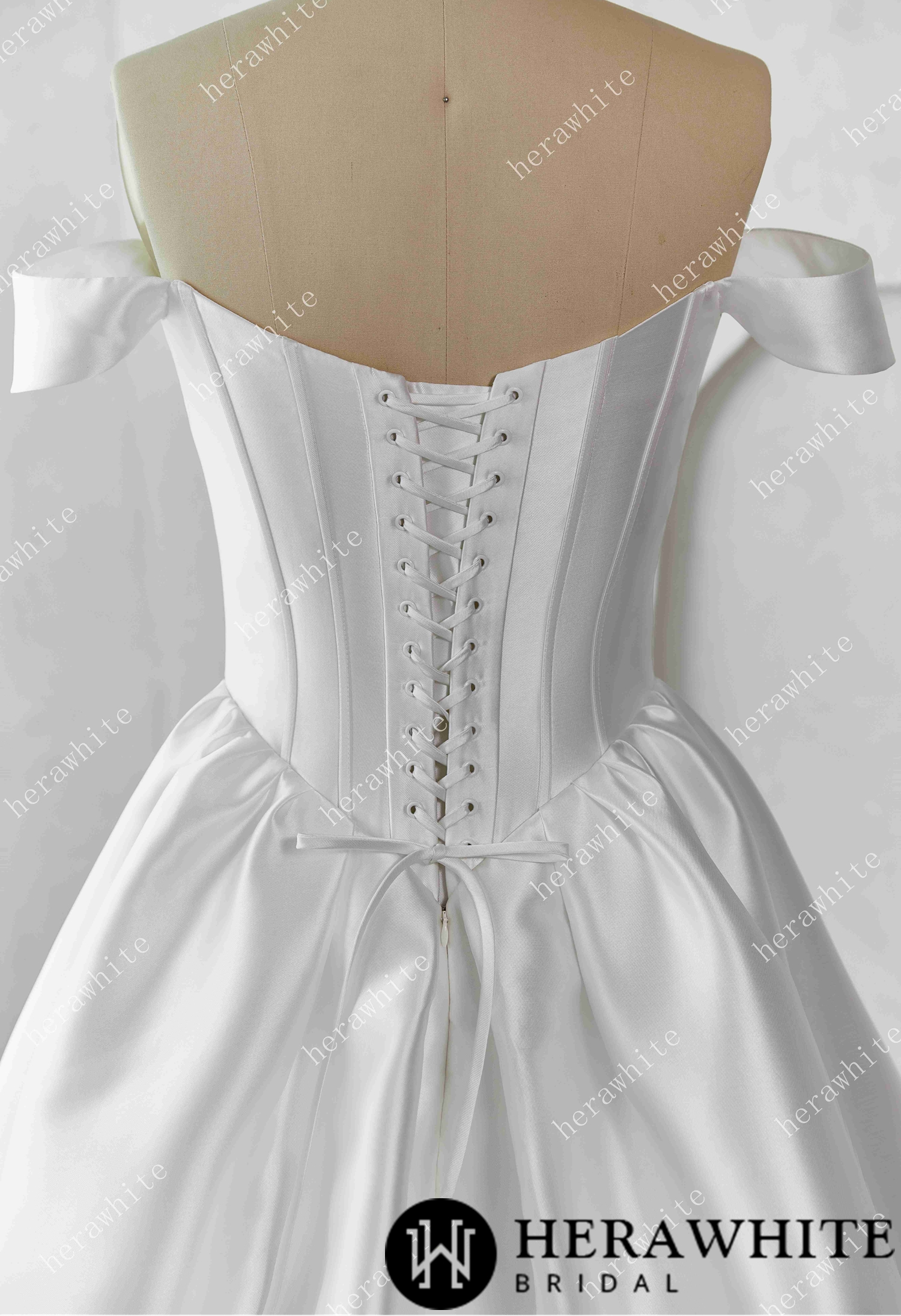 In Stock/ Elegant Corset Mikado Ball Gown with Soft Sweetheart Neckline