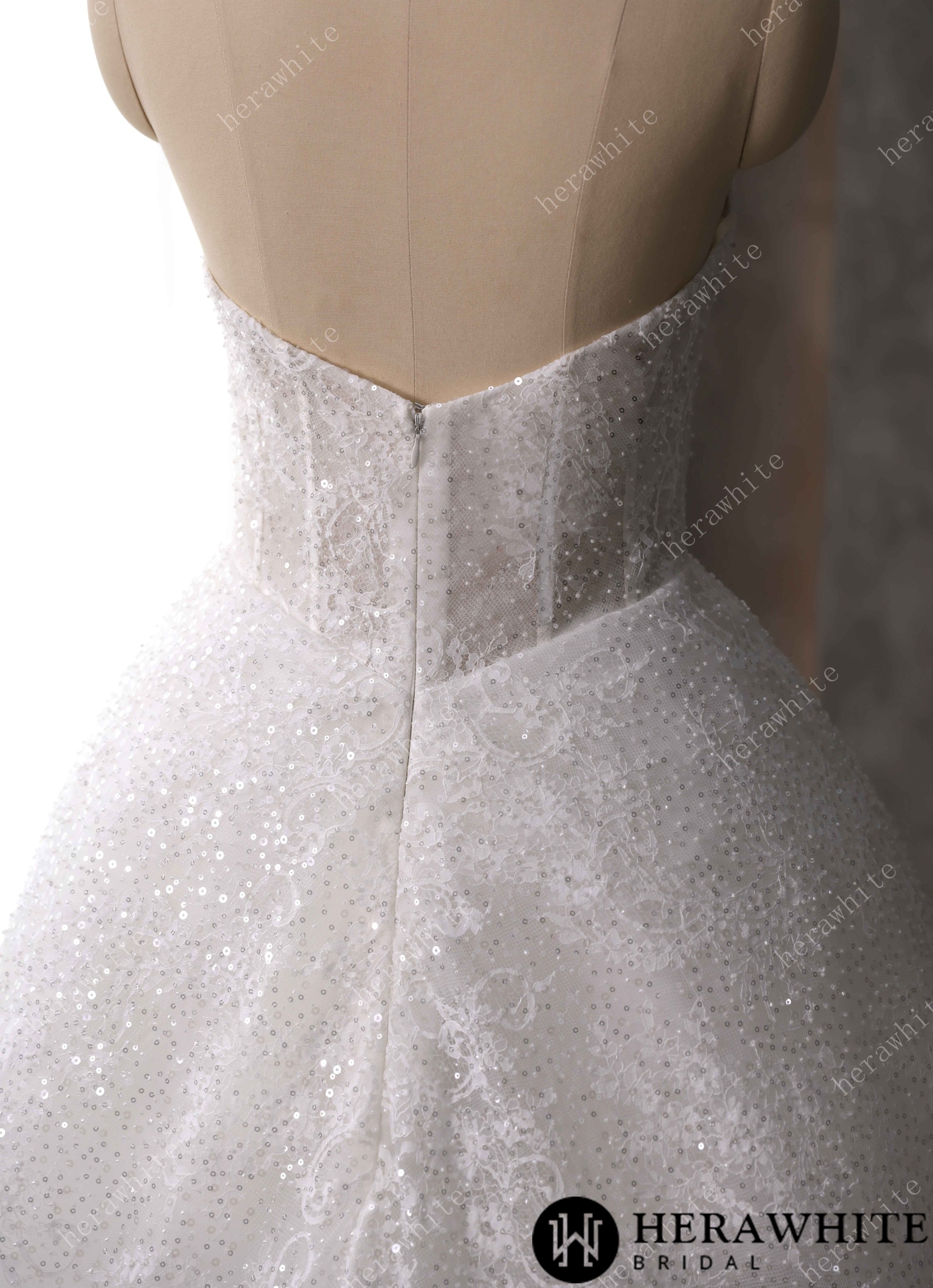 In Stock/ Stunning Sweetheart Neckline Sequined Lace Keyhole Wedding Dress