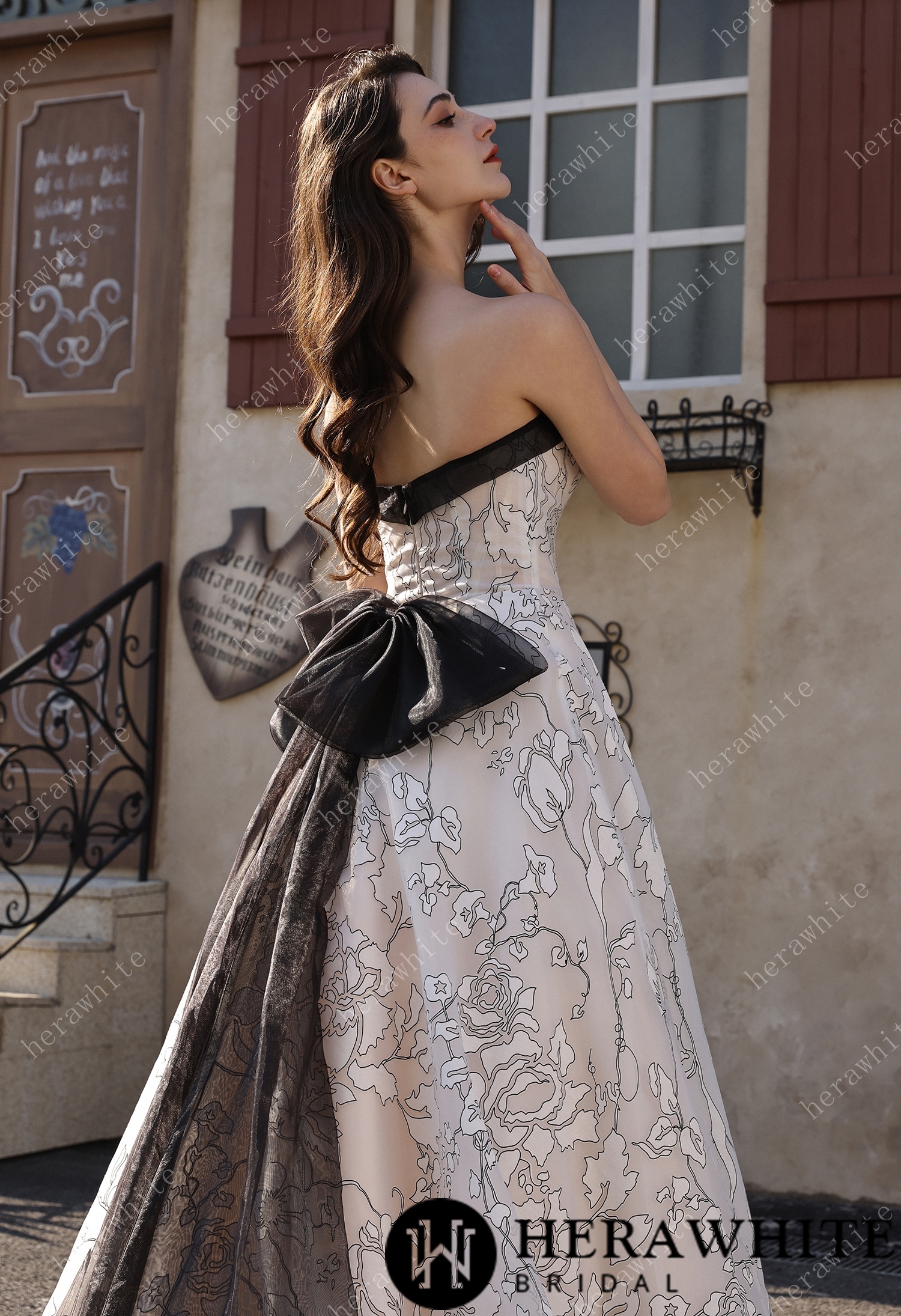Strapless Black & Ivory Line-Art Floral Organza Bridal Gown With Back Detachable Bow