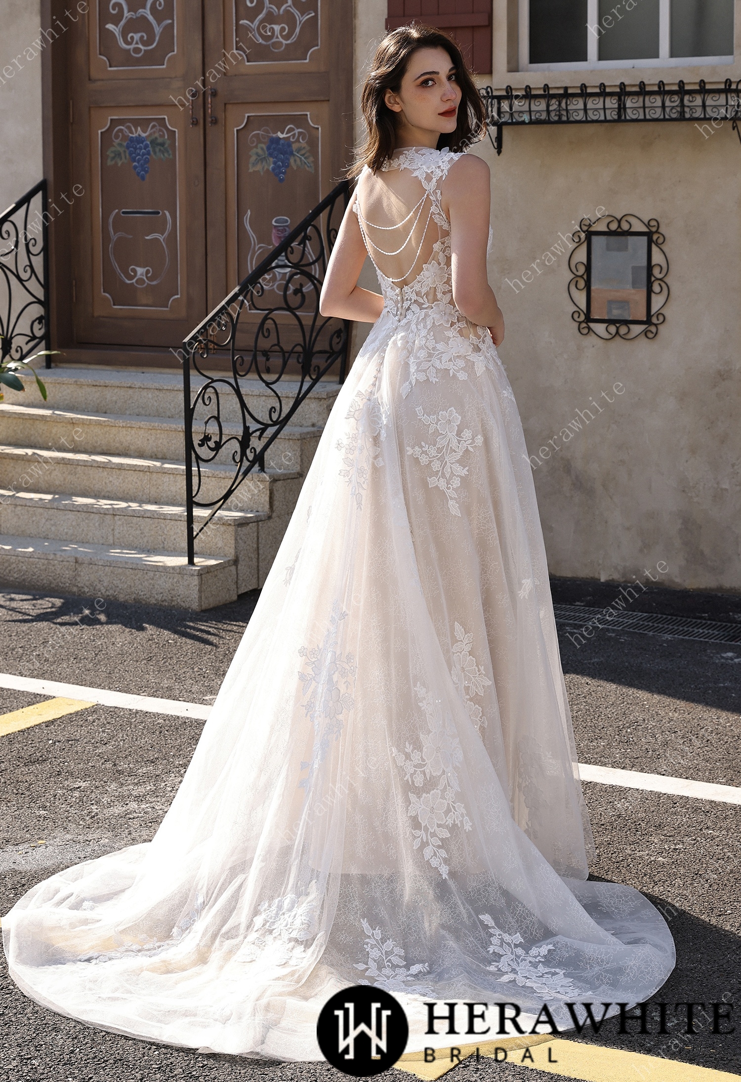 Timeless Sweetheart Neckline 3D Lace  A-line Wedding Dress With Pearl Chain Back Detail