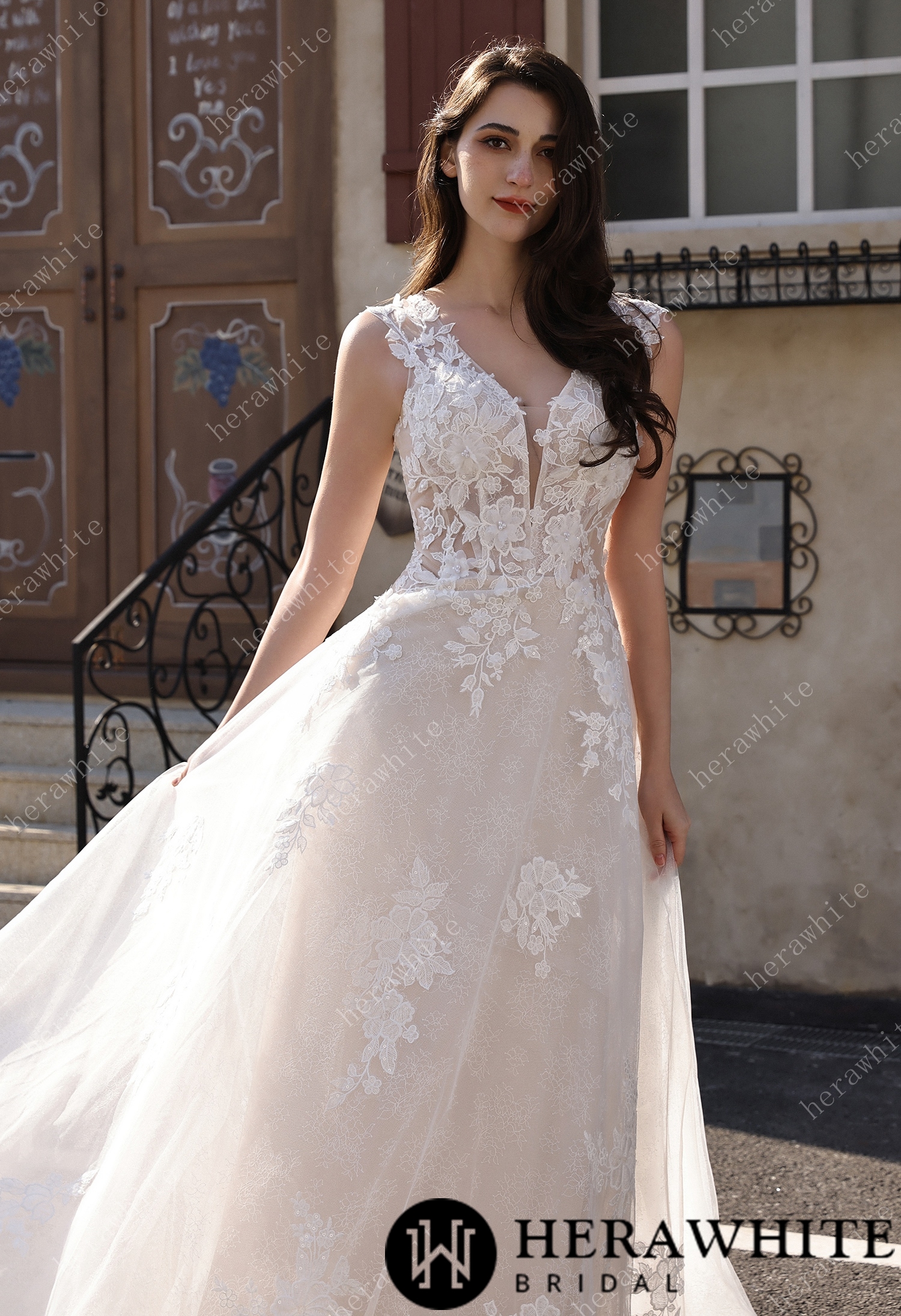 Timeless Sweetheart Neckline 3D Lace  A-line Wedding Dress With Pearl Chain Back Detail