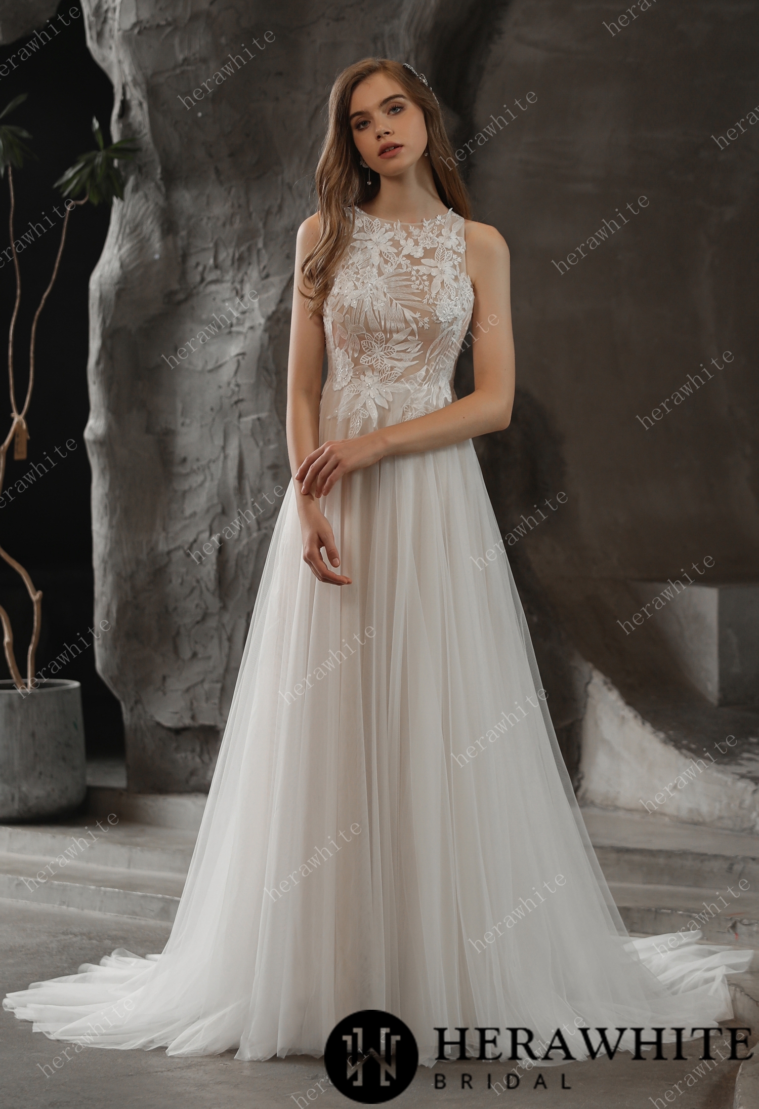 Sample Sale/ Bateau Neckline A-line Sequined Lace Wedding Dress