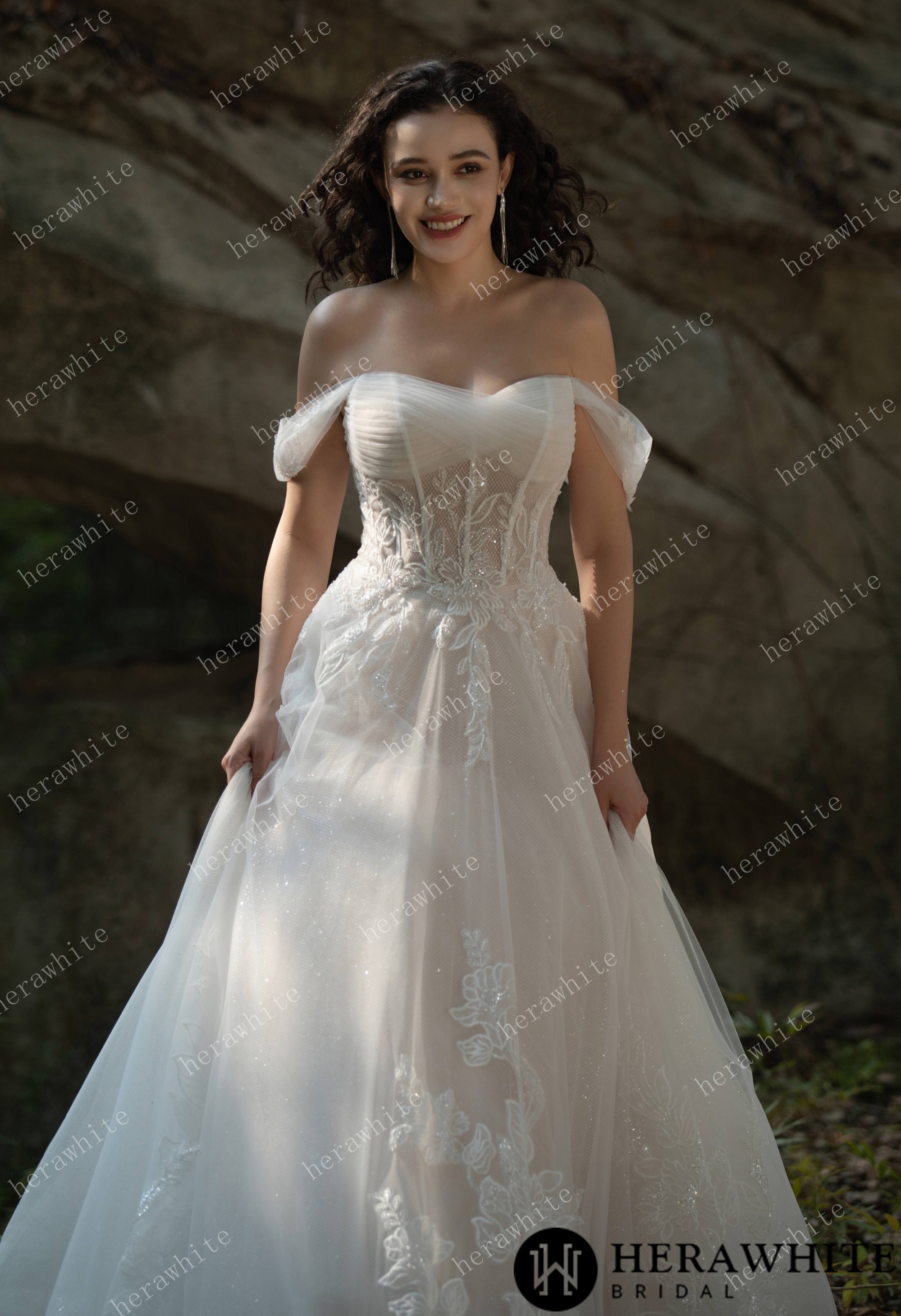 Sample Sale/ Celestial Grace Off-Shoulder Corset Wedding Gown