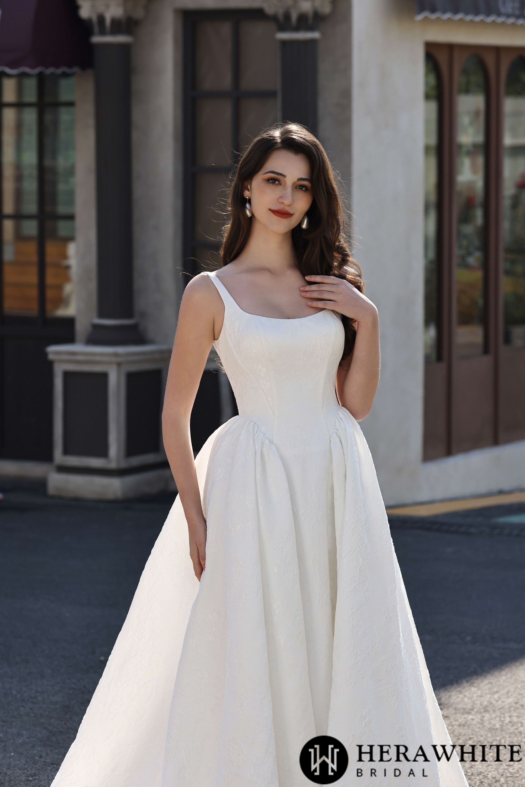 In Stock/ Dignified Square Neckline Subtle Textured Basque Jacquard Satin Ballgown
