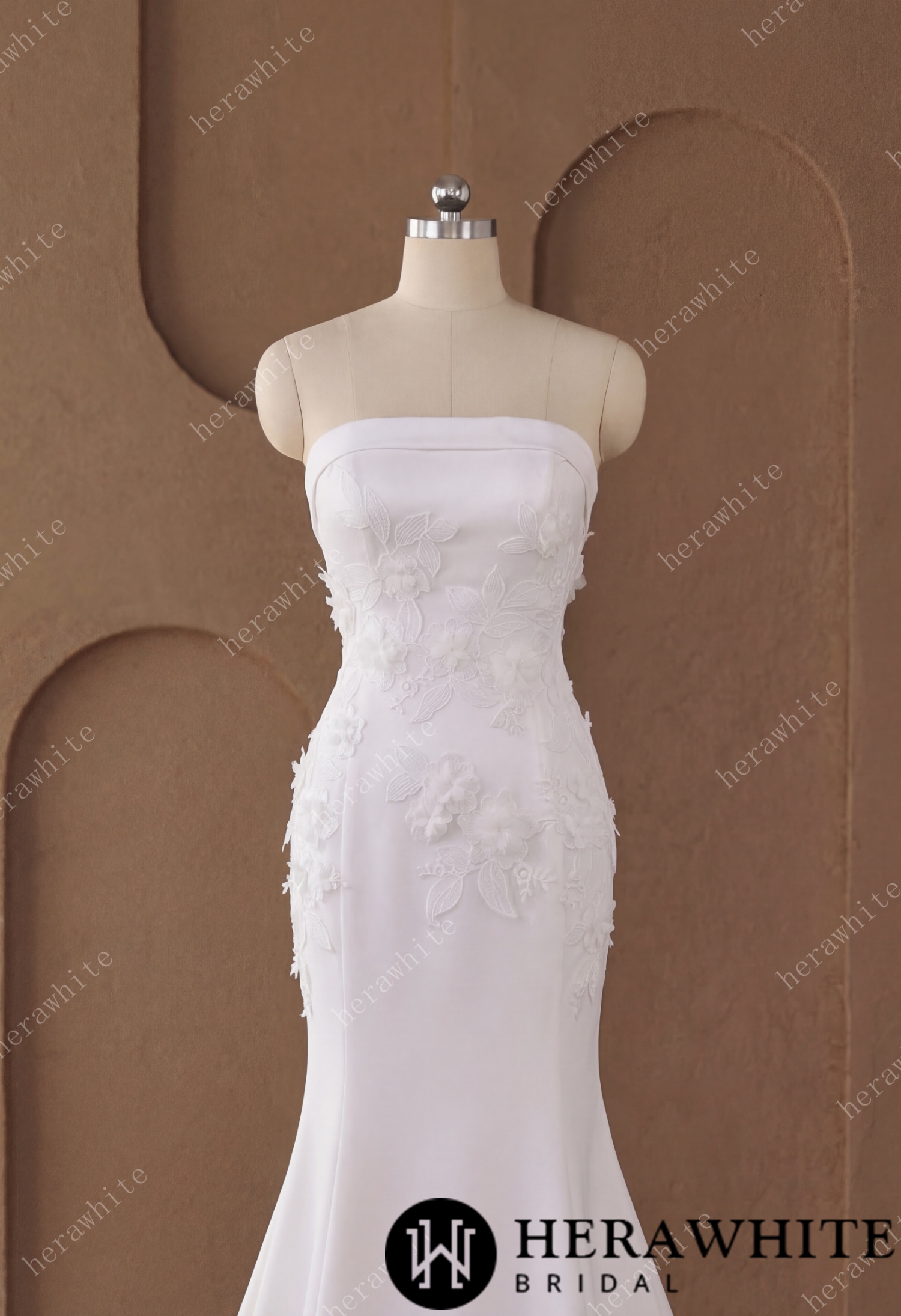 Elegant Strapless Crepe Mermaid Wedding Dress With 3D Floral Appliqué & Detachable Overskirt