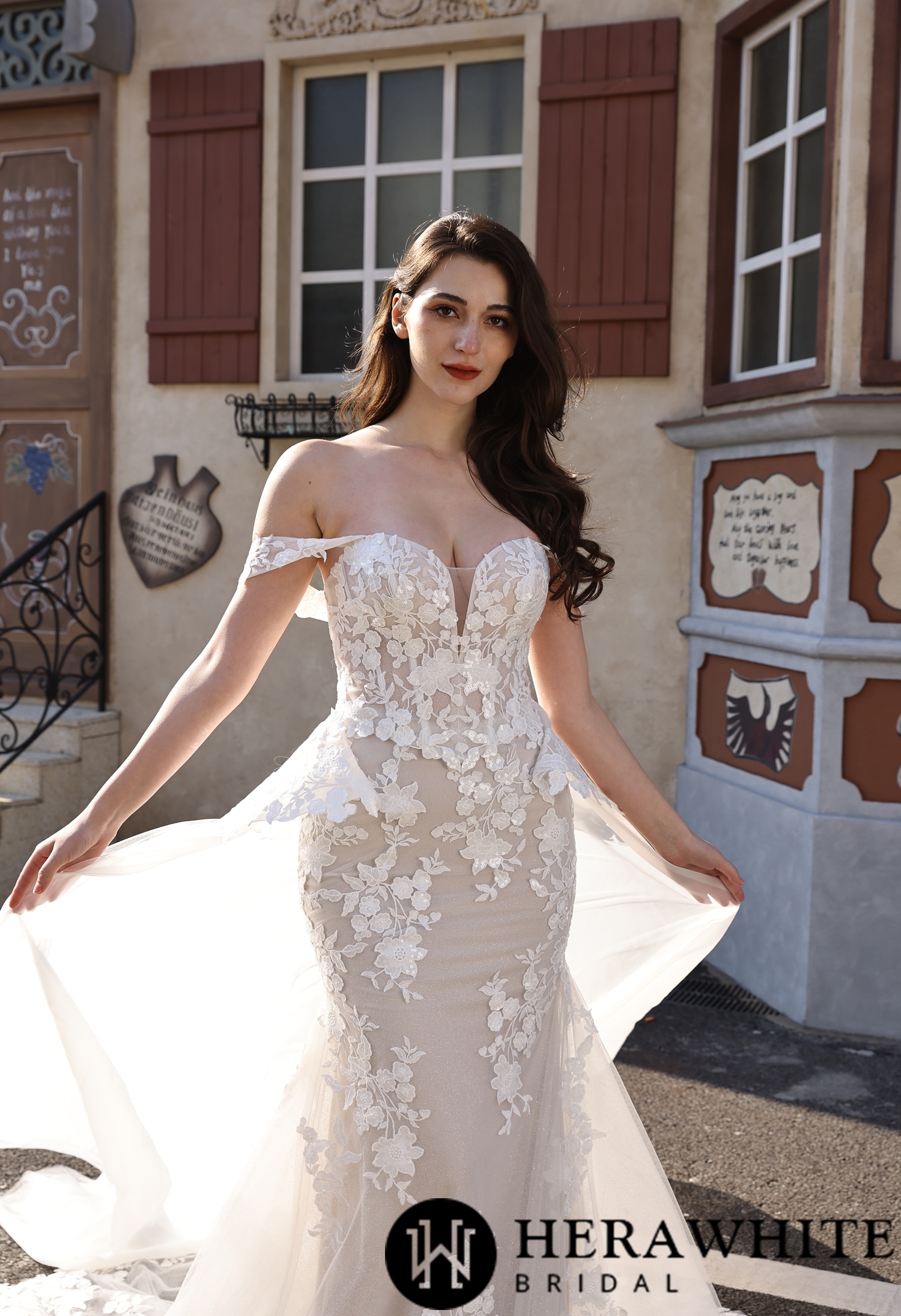 Detachable Floral Lace Overskirt