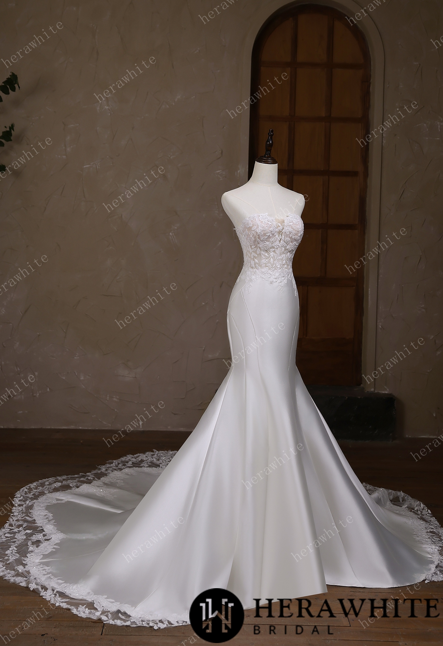 Satin Lace Mermaid Wedding Gown With Sweetheart Neckline