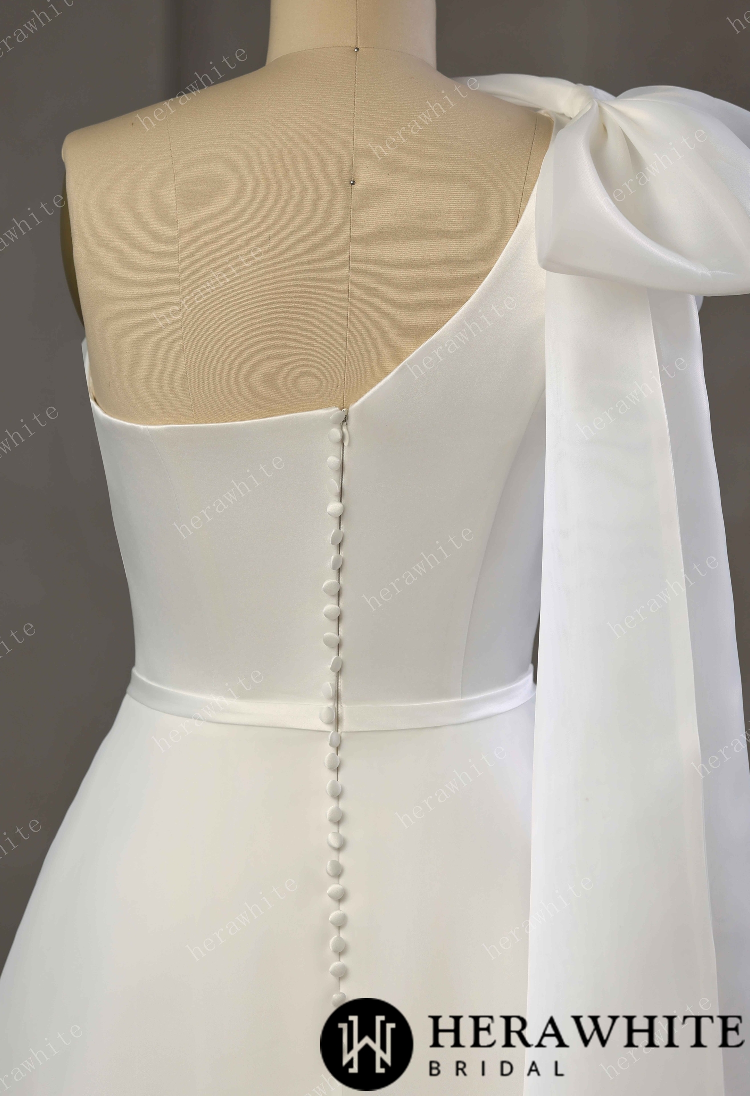 One-Shoulder Wrapped Satin Bodice Tulle A-line Wedding Gown With Shoulder Bow