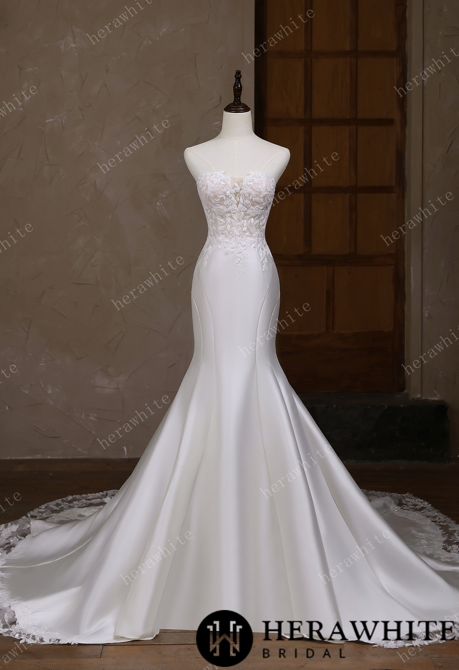 Satin Lace Mermaid Wedding Gown With Sweetheart Neckline