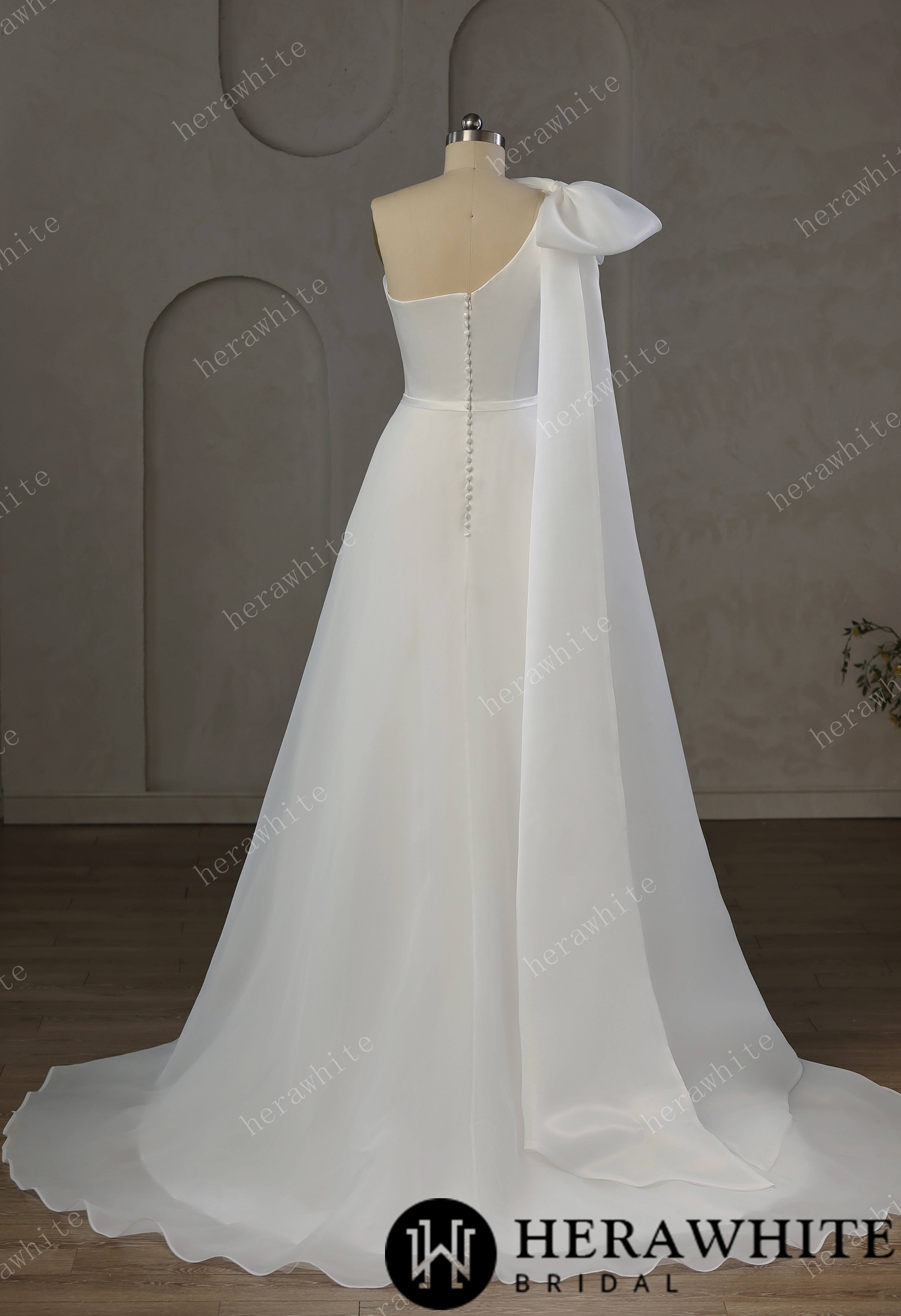 One-Shoulder Wrapped Satin Bodice Tulle A-line Wedding Gown With Shoulder Bow