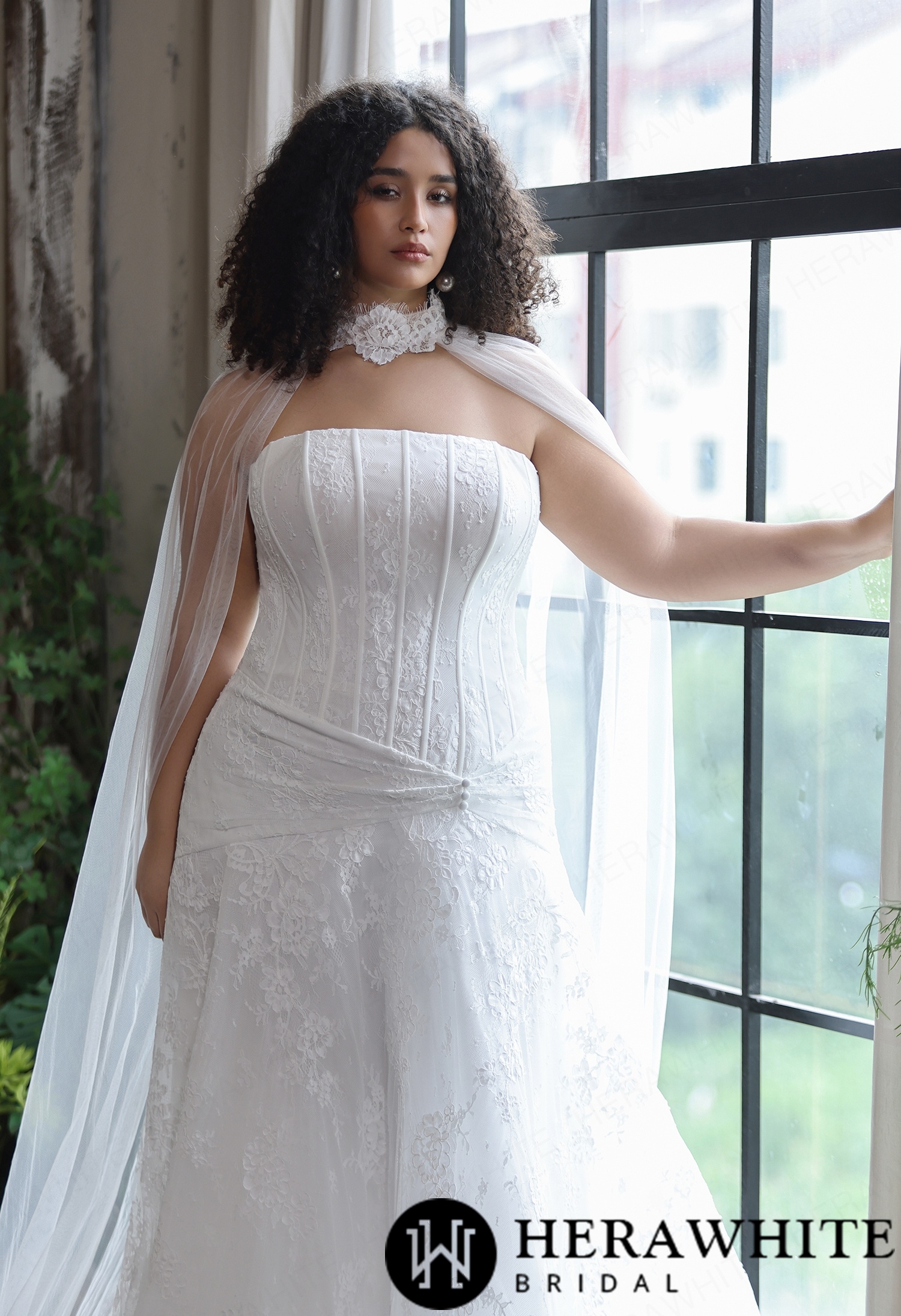 Romantic Strapless Curve Chantilly Lace Dress With Flowing Tulle Cape