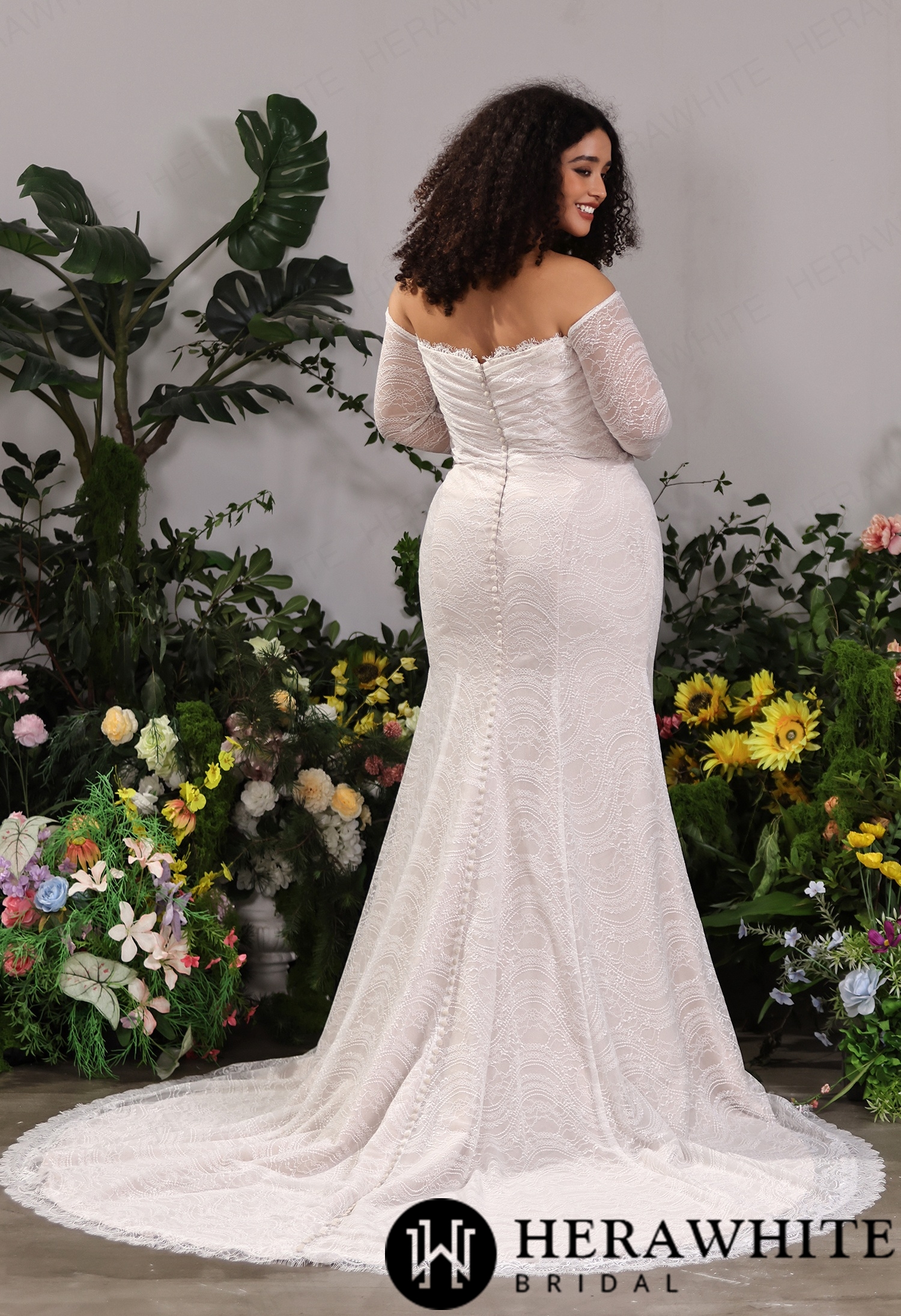 Textured Chantilly Lace Mermaid Dress– Convertible Off-Sleeve Bardot Frame With Removable Delicate Shoulder Straps