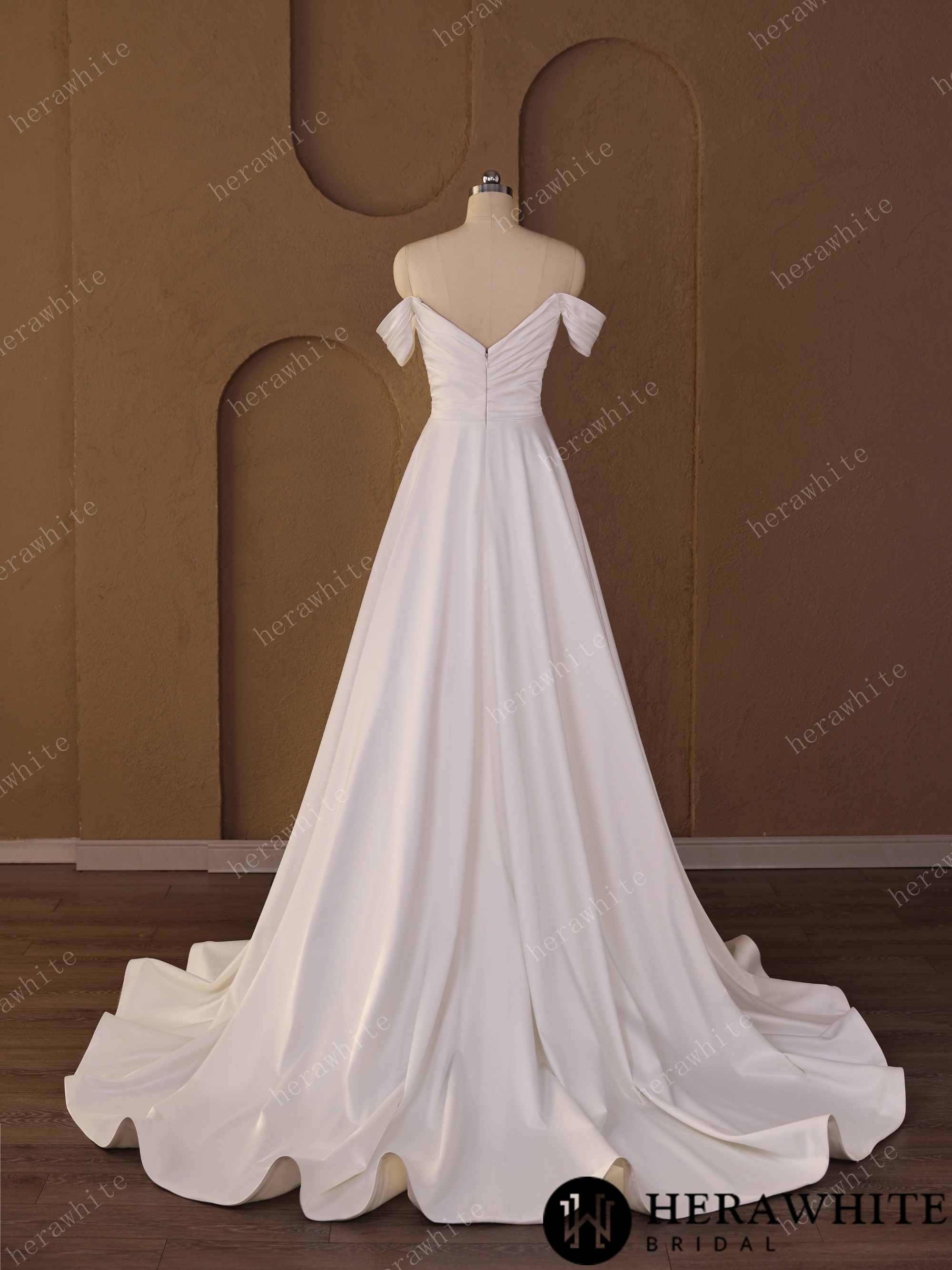 In Stock/ Off-Shoulder Sweetheart Satin A-line Wedding Gown With Draped Bodice & Cap Sleeves