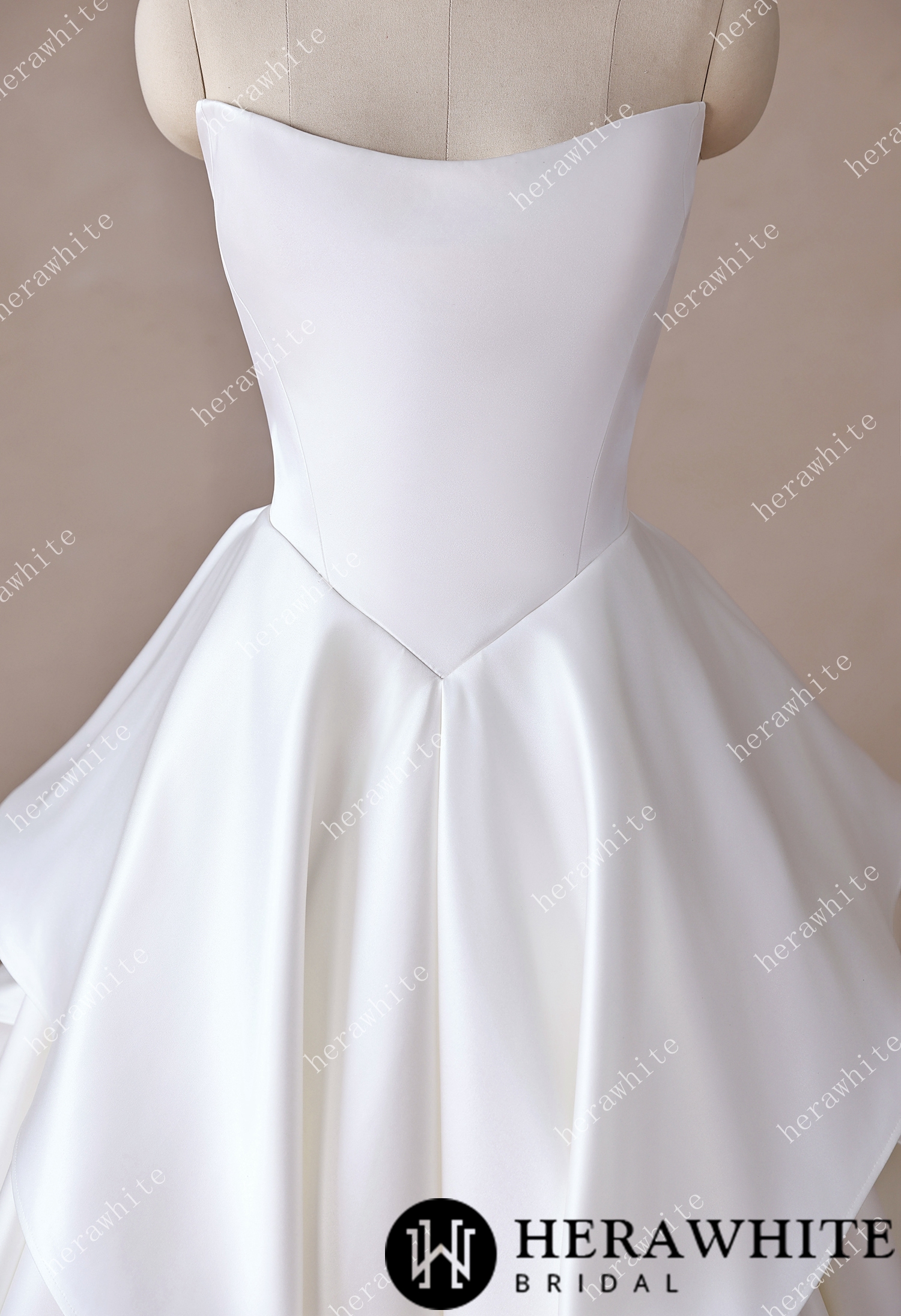 In Stock/ Scoop Neck Satin Bridal Gown with Asymmetric Pleats Waist & Detachable Scarf