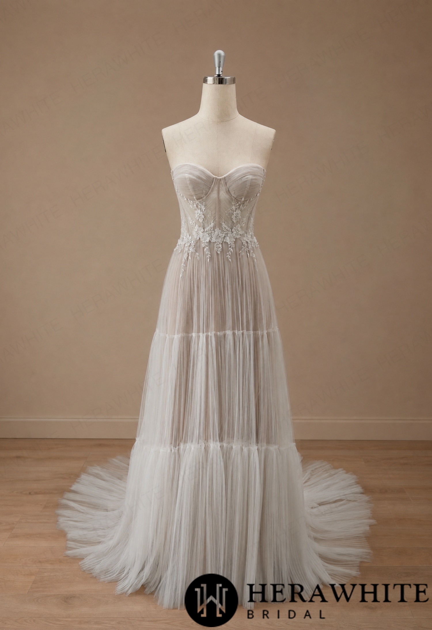 Tiered A-Line Tulle Wedding Dress with Floral Lace HW4097