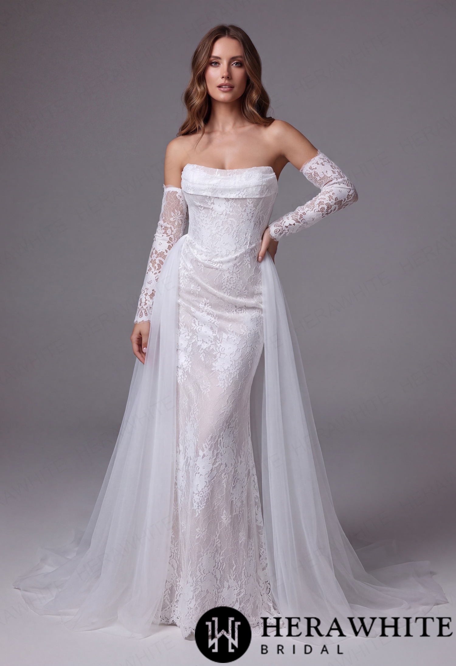 In Stock/ Romantic  Strapless Chantilly Lace Mermaid Wedding Dress
