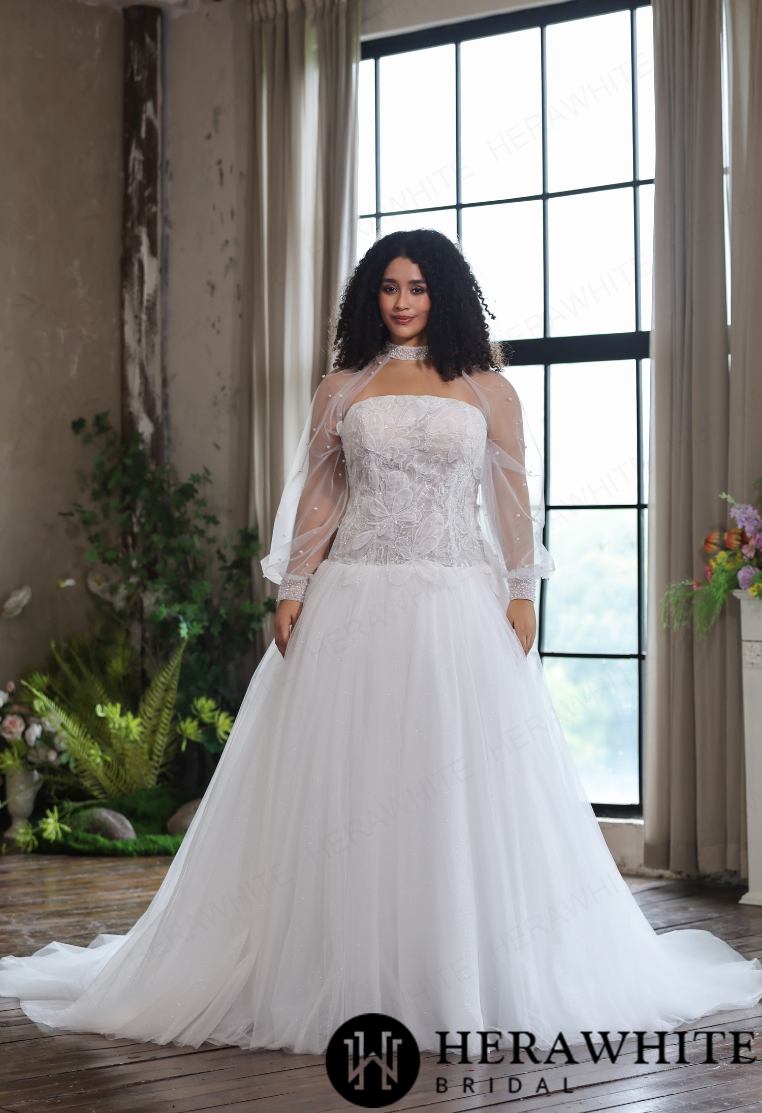 Detachable Pearl Beaded Tulle Bridal Jacket with Long Sleeves
