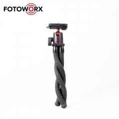 Octopus Style Flexible Tripod Selfie Stick