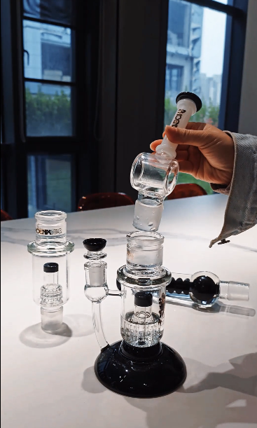 detach all parts of a modular bubbler pipe