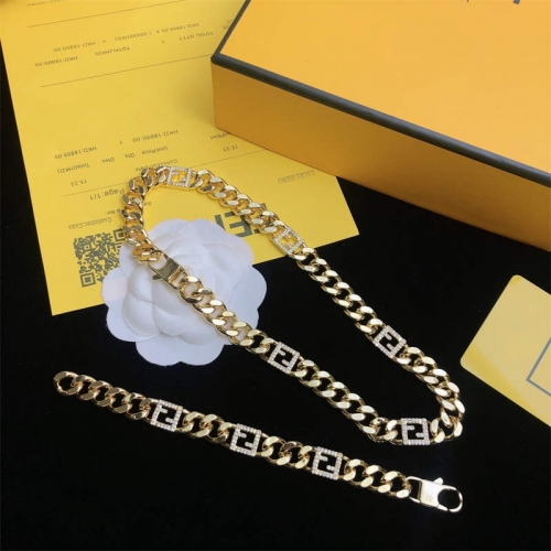 Wholesale Fashion Necklace and Bracelet set with box #11089