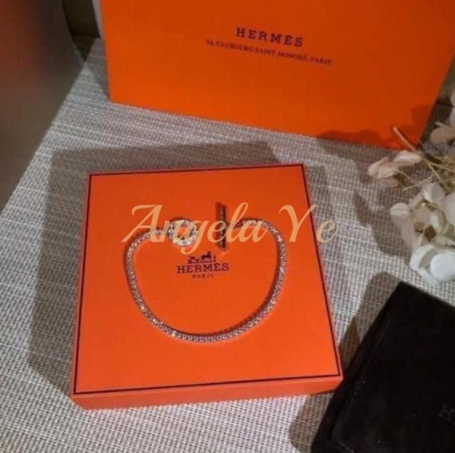 High Quality Fashion bracelet with box #15324