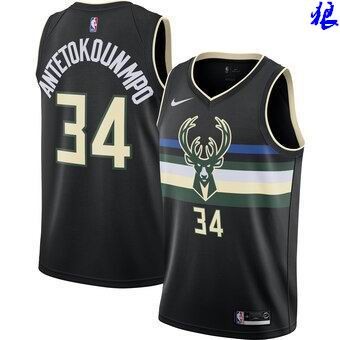 NBA-Milwaukee Bucks 015