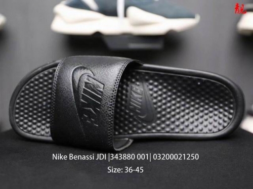 NIKE BENASSI JDI 043