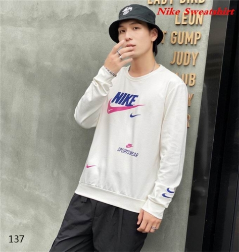 NIKE Sweatshirt 252