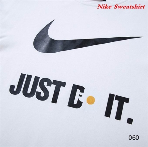 NIKE Sweatshirt 050