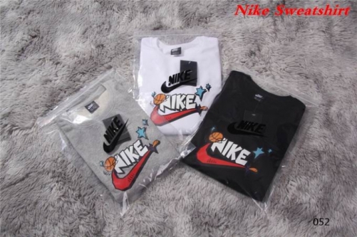 NIKE Sweatshirt 424