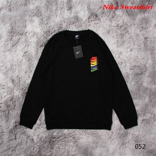 NIKE Sweatshirt 501