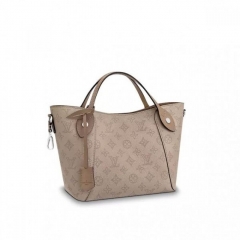 L.V. Bags AAA 597