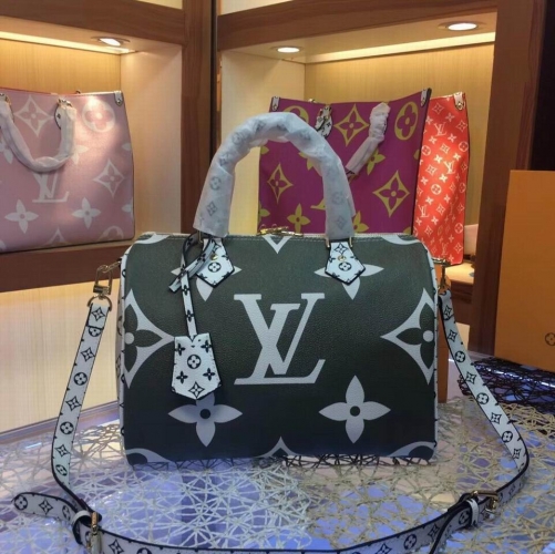 L.V. Bags AAA 172