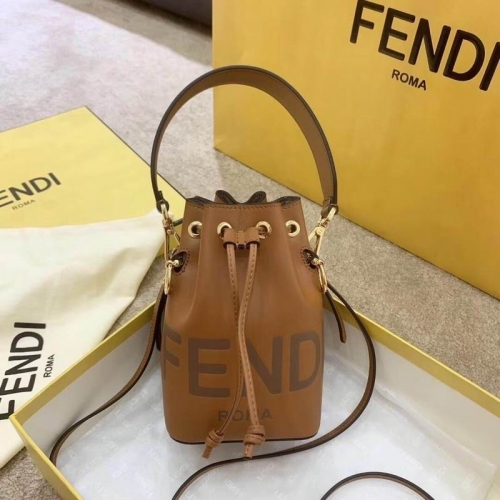 F.E.N.D.I. Bags AAA 082