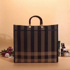 F.E.N.D.I. Bags AAA 059