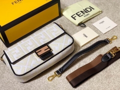 F.E.N.D.I. Bags AAA 050