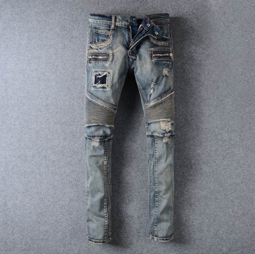 B.a.l.m.a.i.n. Jeans 054