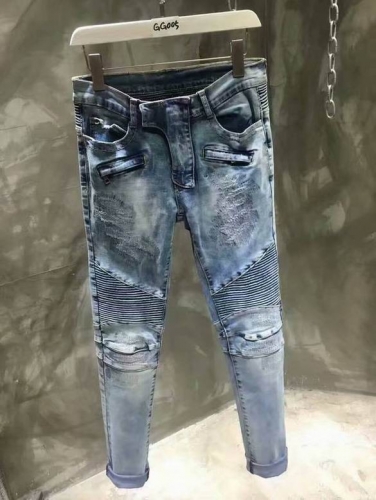 B.a.l.m.a.i.n. Jeans 051