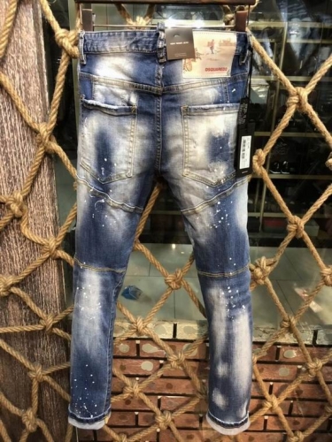 D.S.Q. Biker Jeans 043