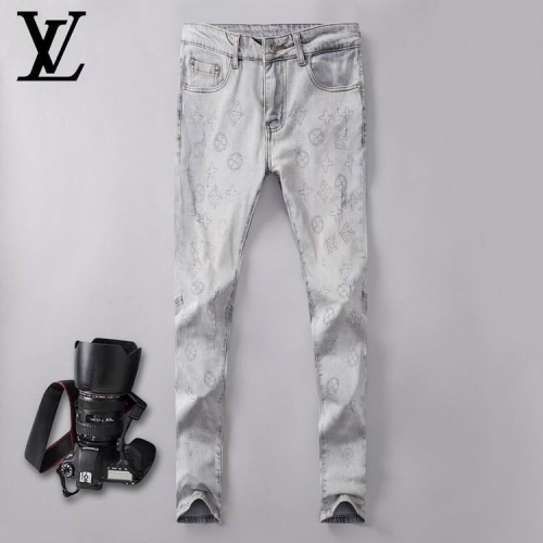 L.V. Jeans 009