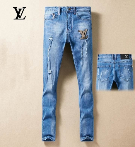 L.V. Jeans 010
