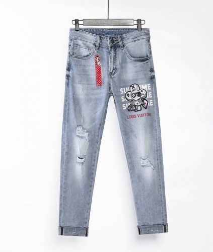 L.V. Jeans 014