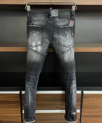 D.S.Q. Biker Jeans 147