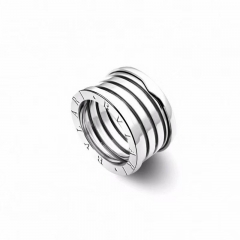 B.v.l.g.a.r.i. Ring 028