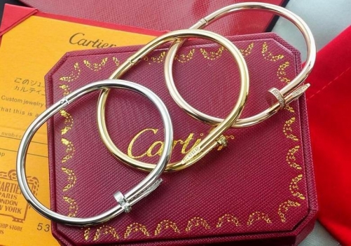 C.a.r.t.i.e.r. Bangle 333