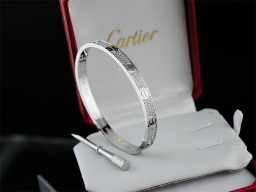 C.a.r.t.i.e.r. Bangle 267